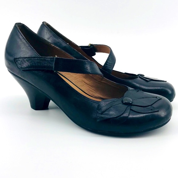 Miz Mooz Shoes - Miz Mooz | Petal Pump Black Leather Heels Size 7.5